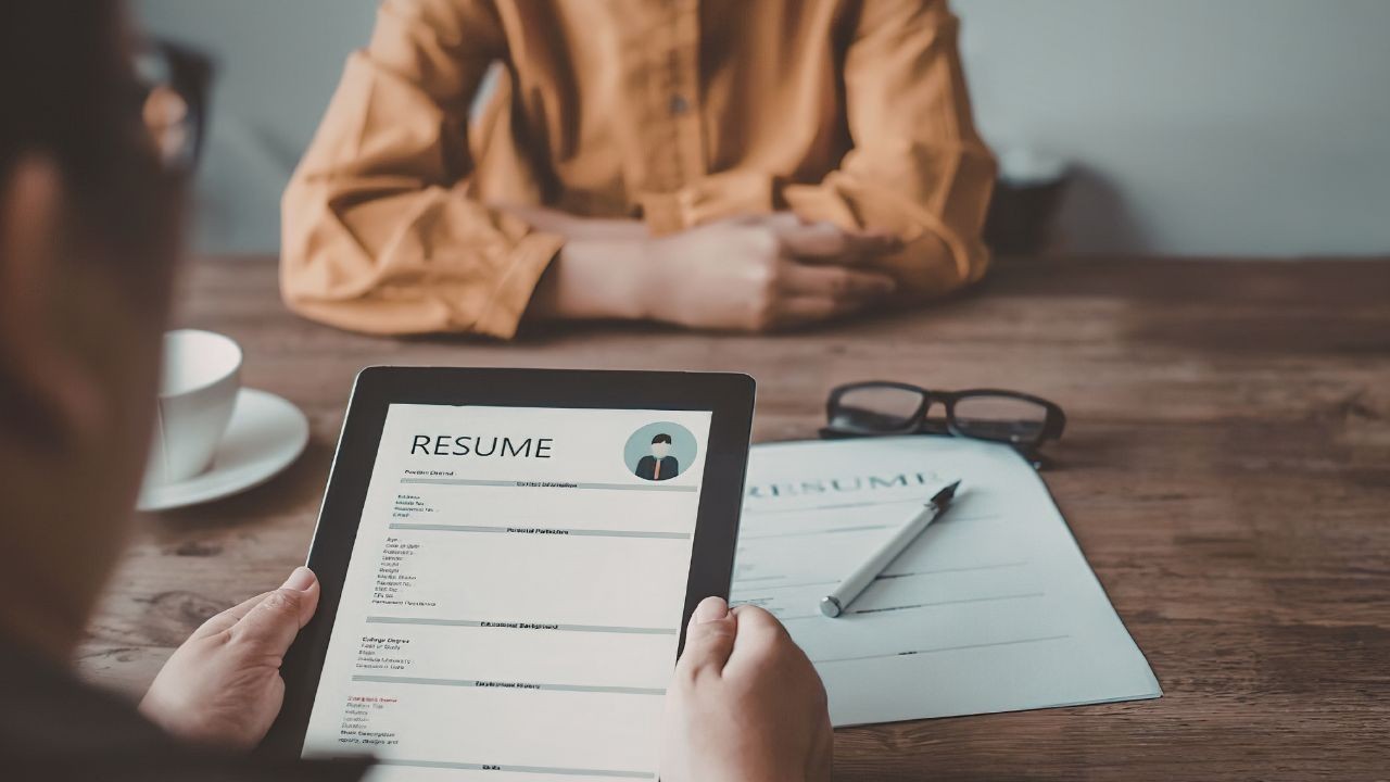 एलआईसी पालमपुर में एजेंट भर्ती का मौका, 26 अप्रैल को होगा साक्षात्कार