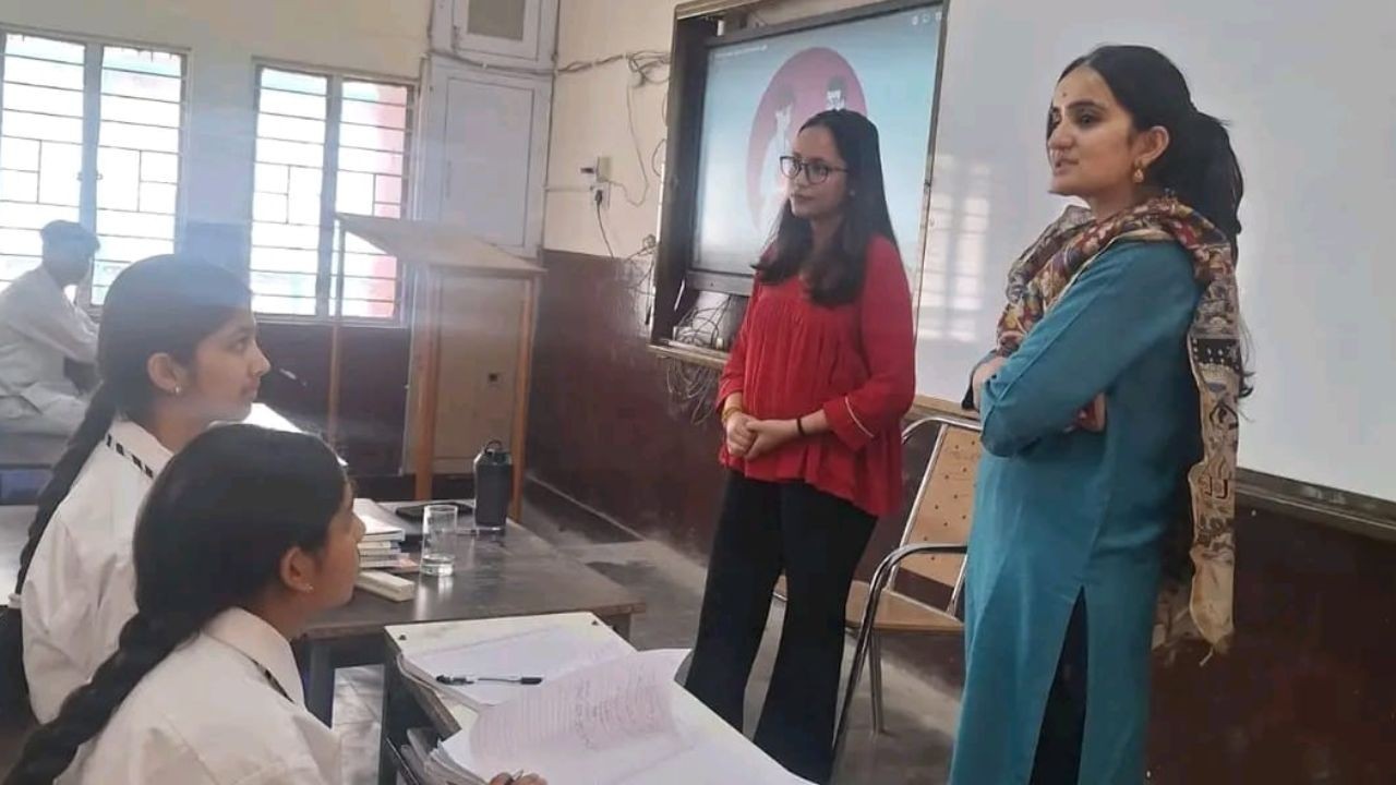 भोरंज में DC का दौरा, महिलाओं और छात्रों से बातचीत कर दी अहम जानकारी