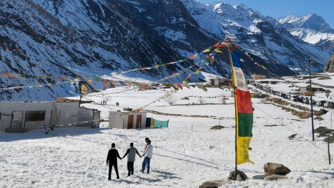 हिमाचल में गर्मी ने बढ़ाया कहर, कई जिलों में तापमान 40 डिग्री पार