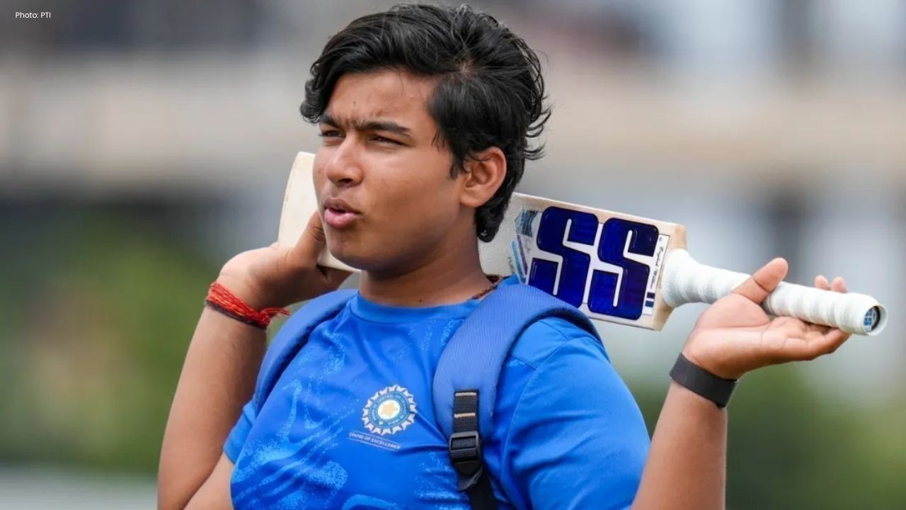 15 साल के वैभव सूर्यवंशी ने 36 गेंद में शतक लगाकर सबको चौंकाया