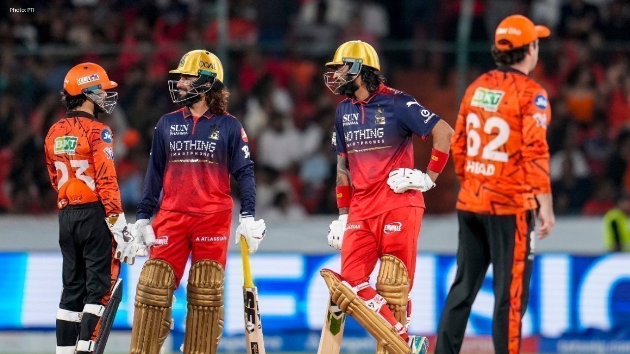 IPL 2026: सनराइजर्स हैदराबाद ने RCB को 55 रन से हराकर बड़ा धमाका किया