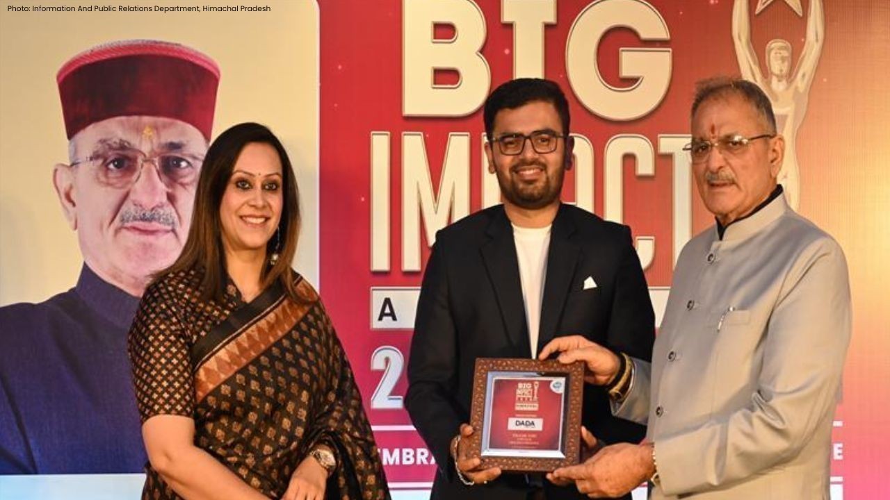 शिमला में कार्यक्रम के दौरान राज्यपाल ने विकास और मीडिया पर संदेश दिया