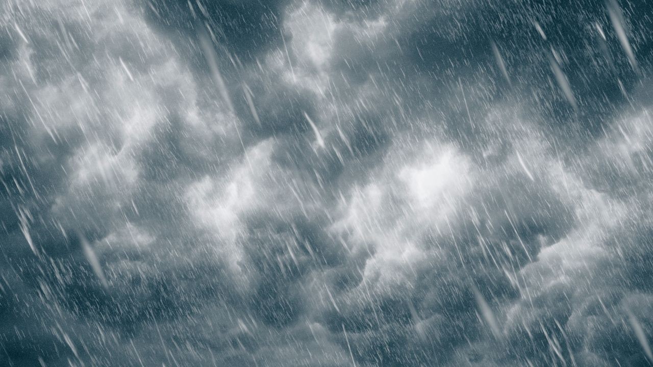 हिमाचल में मौसम का मिजाज बदला, कहीं बारिश तो कहीं तेज लू का असर