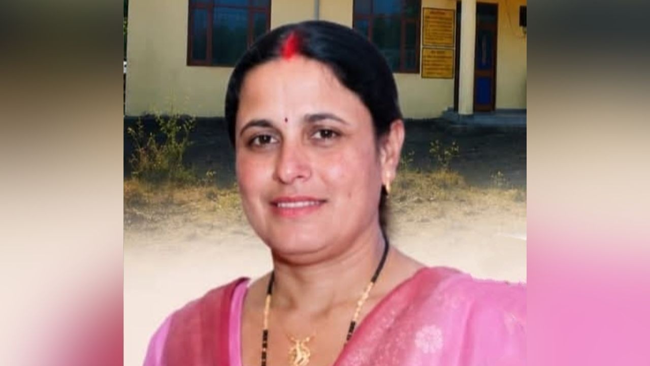किन्दर पंचायत की हॉट सीट पर दलगिरु देवी की जीत, 22 वोटों से दर्ज की शानदार विजय