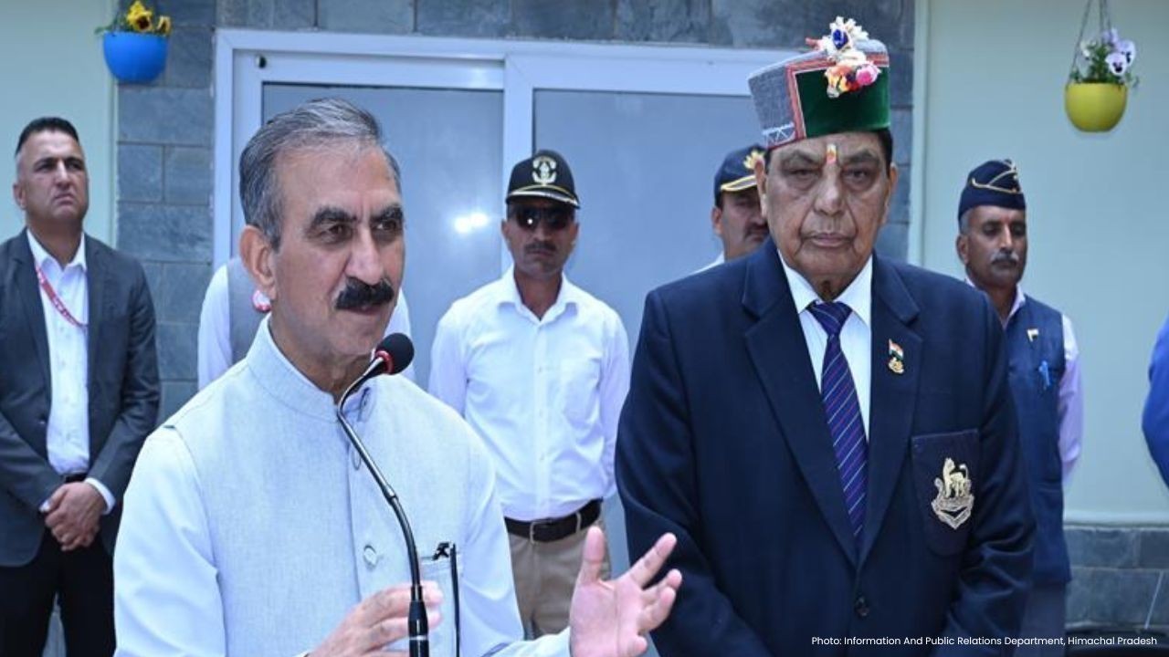 मुख्यमंत्री ने पूर्व सैनिकों को पुलिस विभाग में सम्मान सहित पदोन्नति देने का फैसला लिया