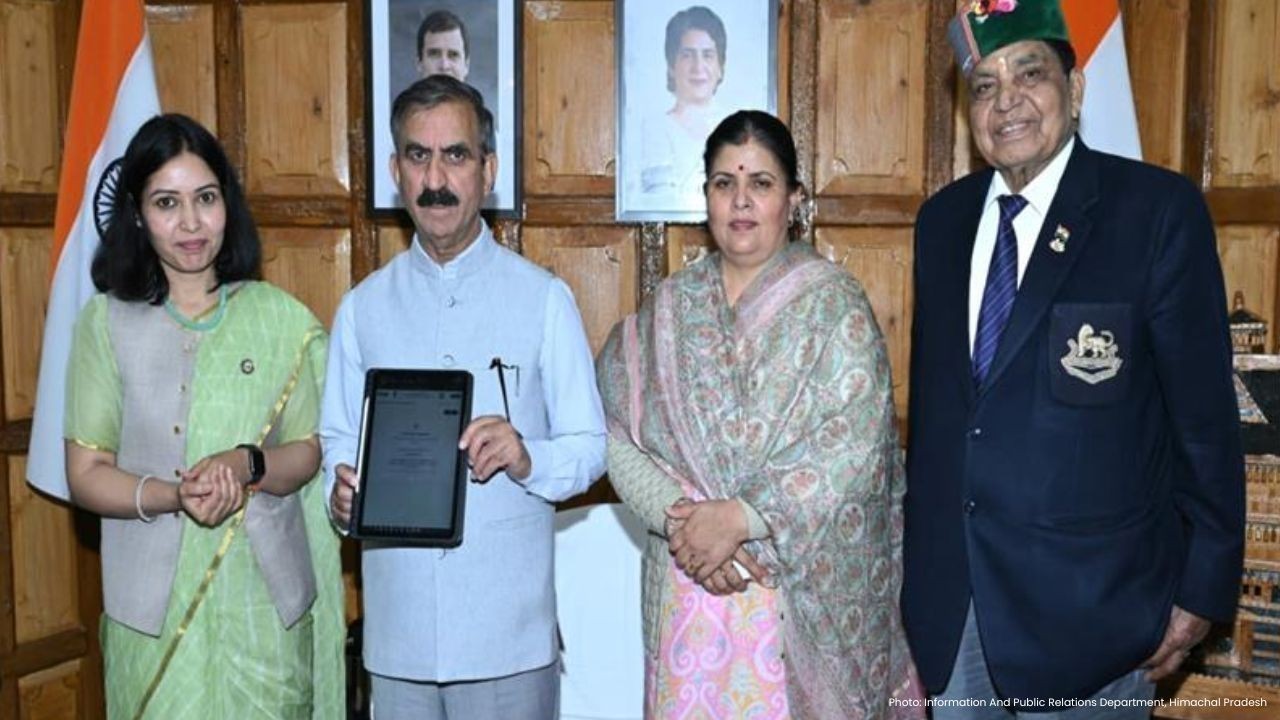 मुख्यमंत्री ने ऑनलाइन जनगणना में खुद का पंजीकरण कर जनता से की अपील