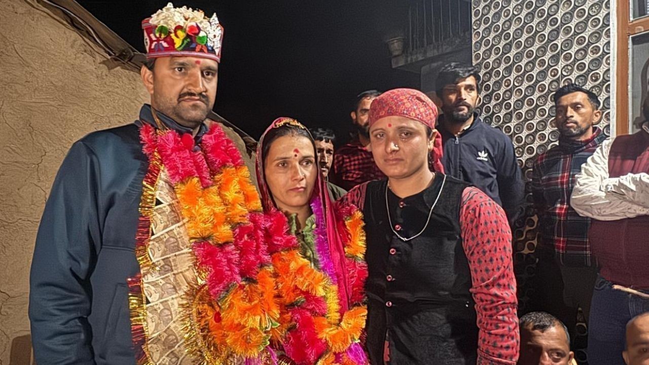 हाड़ा बोई पंचायत में भूमेश्वर सिंह की ऐतिहासिक जीत, 550 वोटों से बने प्रधान