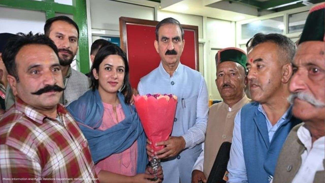 कुपवी क्षेत्र की बुनियादी सुविधाओं को लेकर प्रतिनिधिमंडल ने मुख्यमंत्री से की अहम बैठक