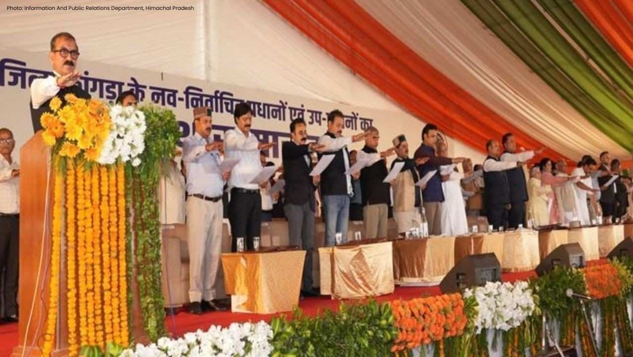 पंचायतों को मजबूत बनाने की तैयारी, धर्मशाला में CM सुक्खू ने प्रतिनिधियों को दिलाई शपथ