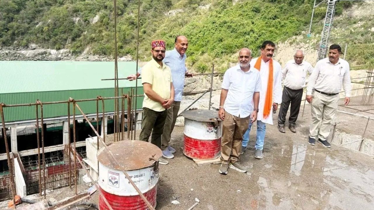 धौलासिद्ध परियोजना को लेकर राकेश ठाकुर का बड़ा बयान, धूमल को दिया श्रेय