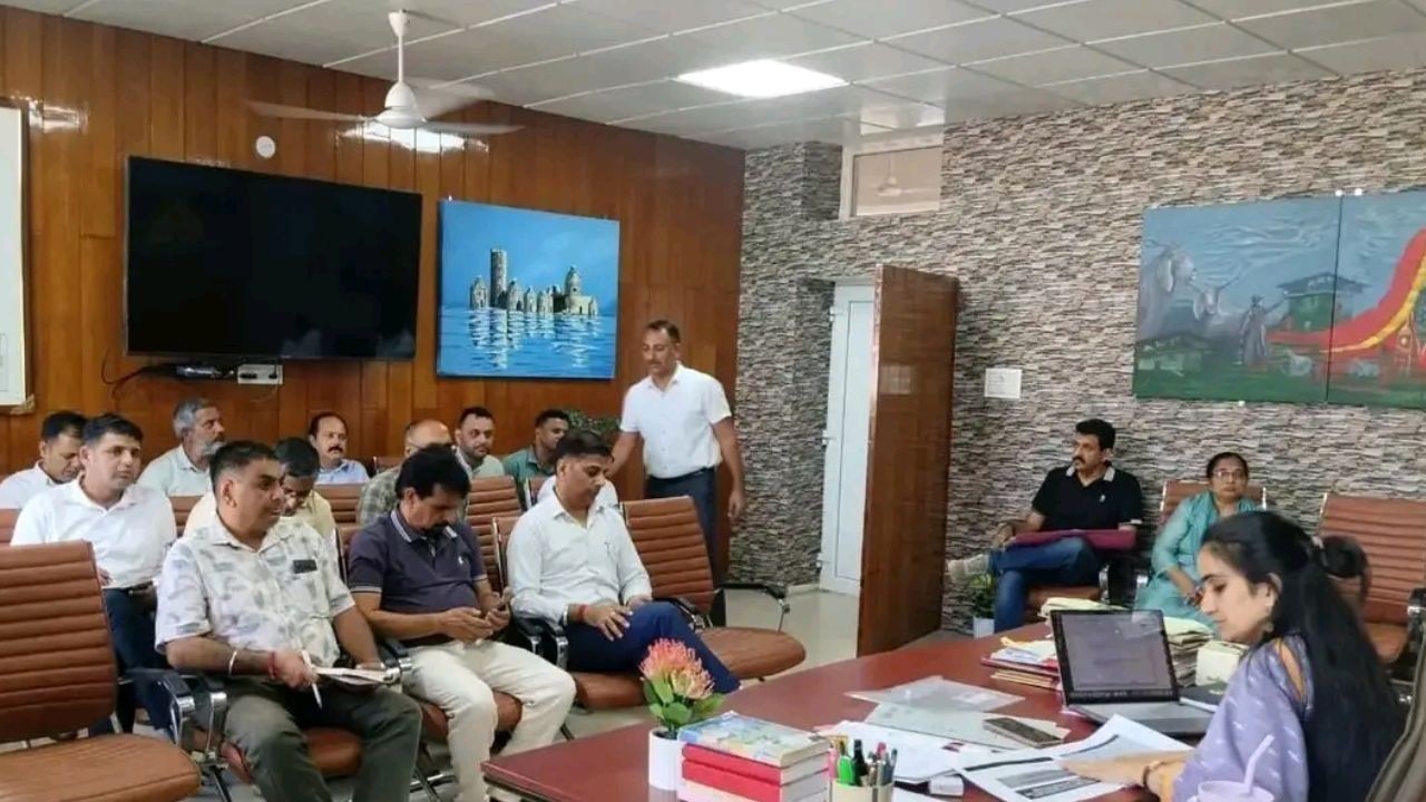 हमीरपुर में 28 जून को लगभग 30 हजार बच्चों को पिलाई जाएगी पोलियो दवा