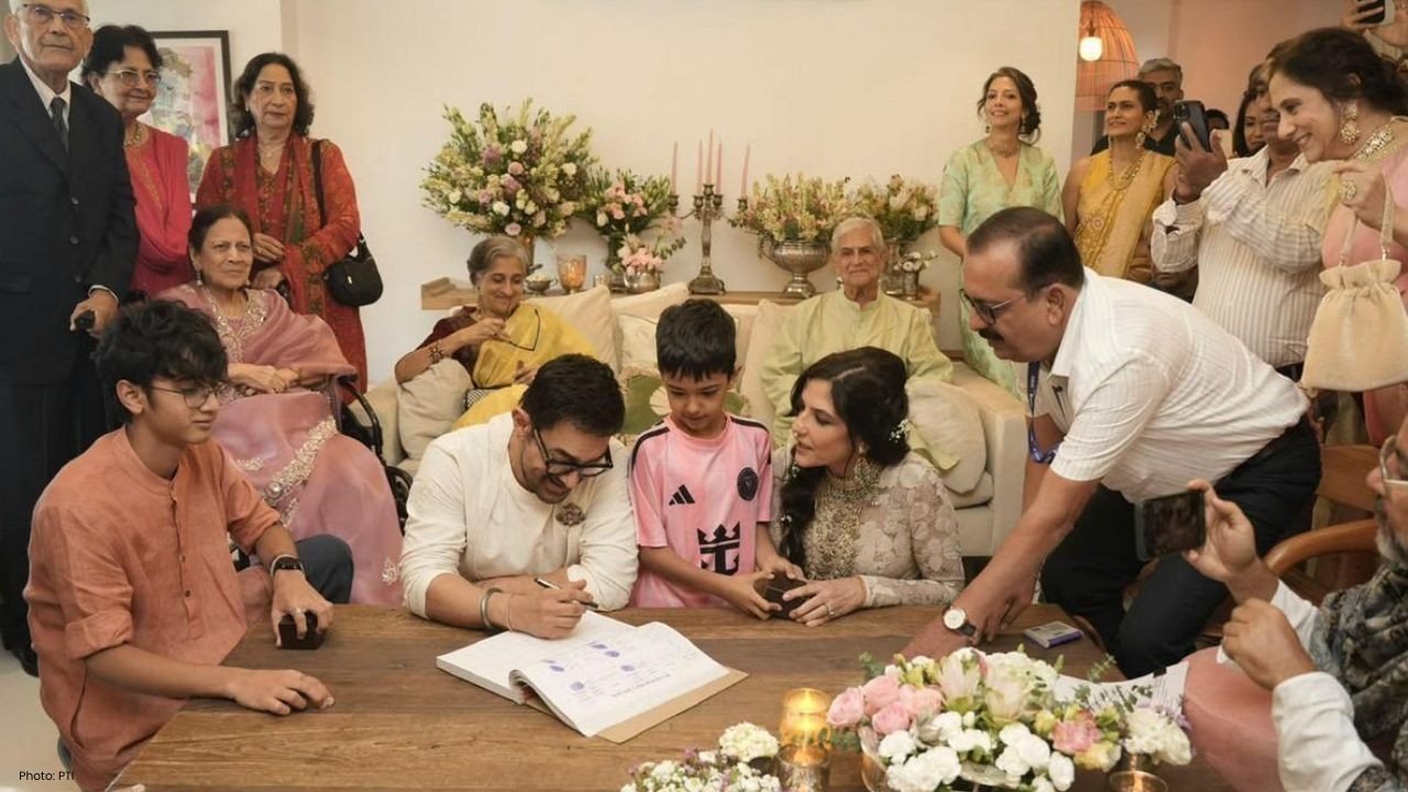 आमिर खान ने तीसरी शादी के साथ शुरू किया नया सफर, पहली तस्वीर ने खींचा ध्यान