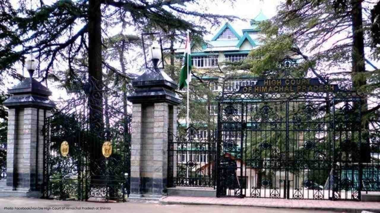 हिमाचल हाईकोर्ट ने पूर्व डीजीपी को दी राहत, कारोबारी की शिकायत पर चल रही कार्यवाही हुई समाप्त