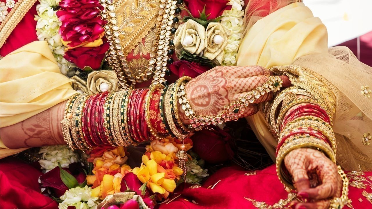हमीरपुर में शादी का झांसा देकर 18 लाख और सोने के गहने लेकर फरार हुआ दुल्हन पक्ष