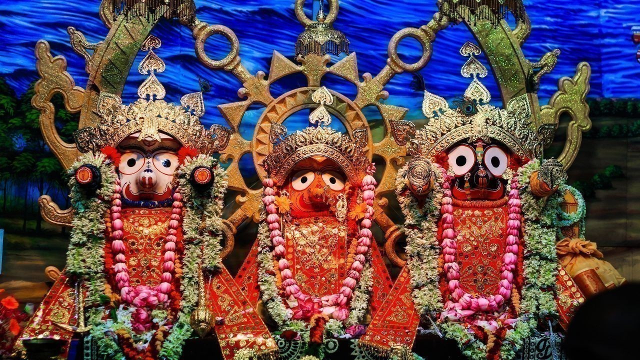 Jagannath Rath Yatra 2026: Odisha के Puri में उमड़ा भक्तों का सैलाब, भगवान जगन्नाथ निकले नगर यात्रा पर