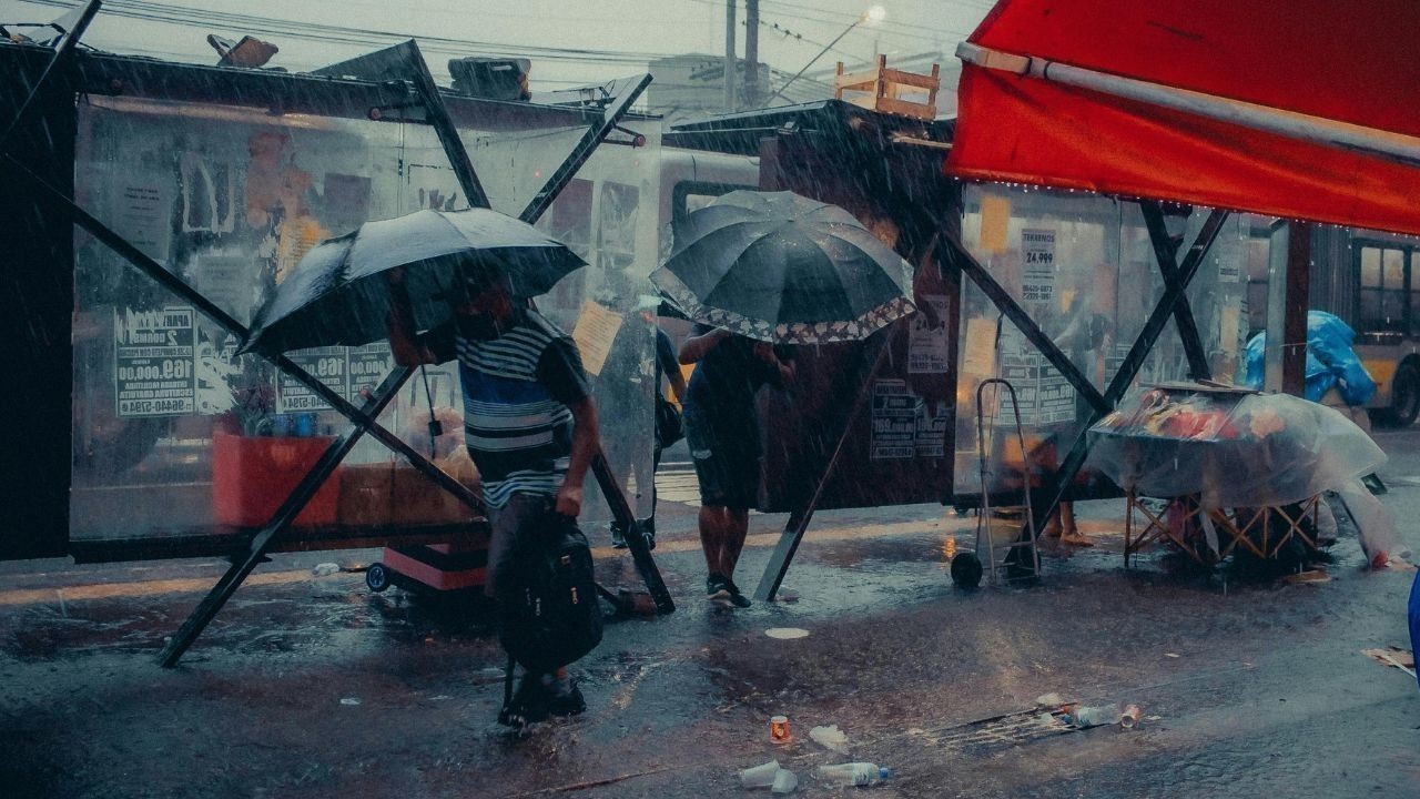 हिमाचल में भारी बारिश का कहर, किन्नौर में फ्लैश फ्लड और कई जगह भूस्खलन