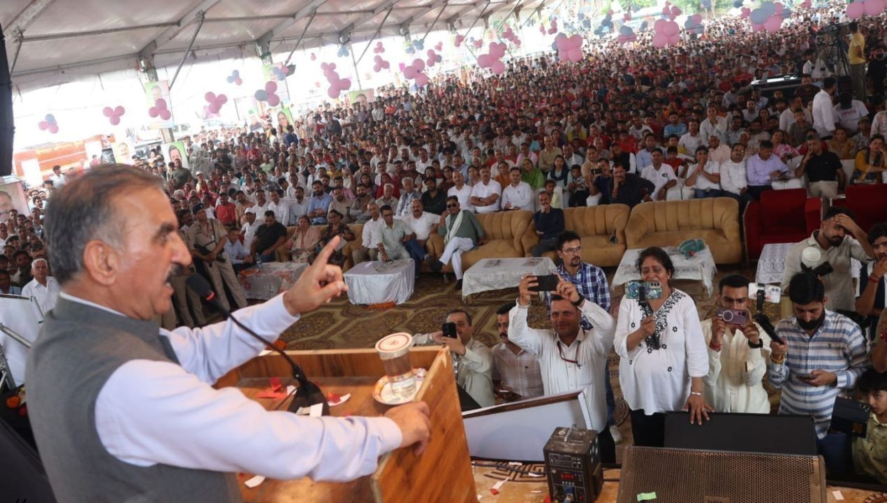 टांडा मेडिकल कॉलेज में बढ़ेंगी 100 पीजी सीटें, मुख्यमंत्री का बड़ा ऐलान
