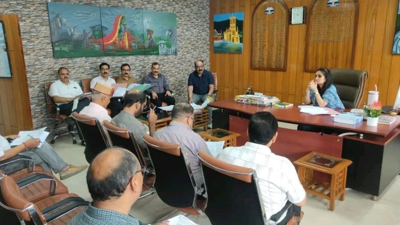 हमीरपुर में 14 सड़क हादसा पीड़ितों को मिला कैशलैस इलाज