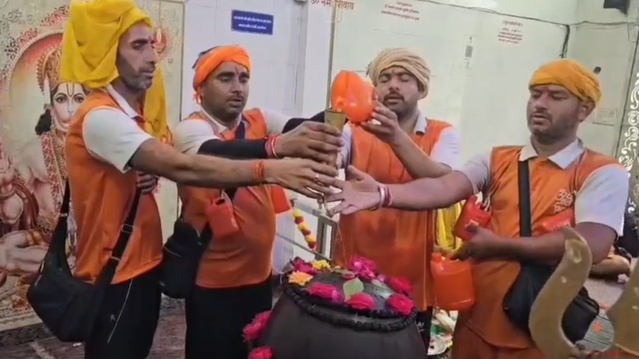 साईं में सावन शिवरात्रि पर कांवड़ियों ने चढ़ाया गंगाजल