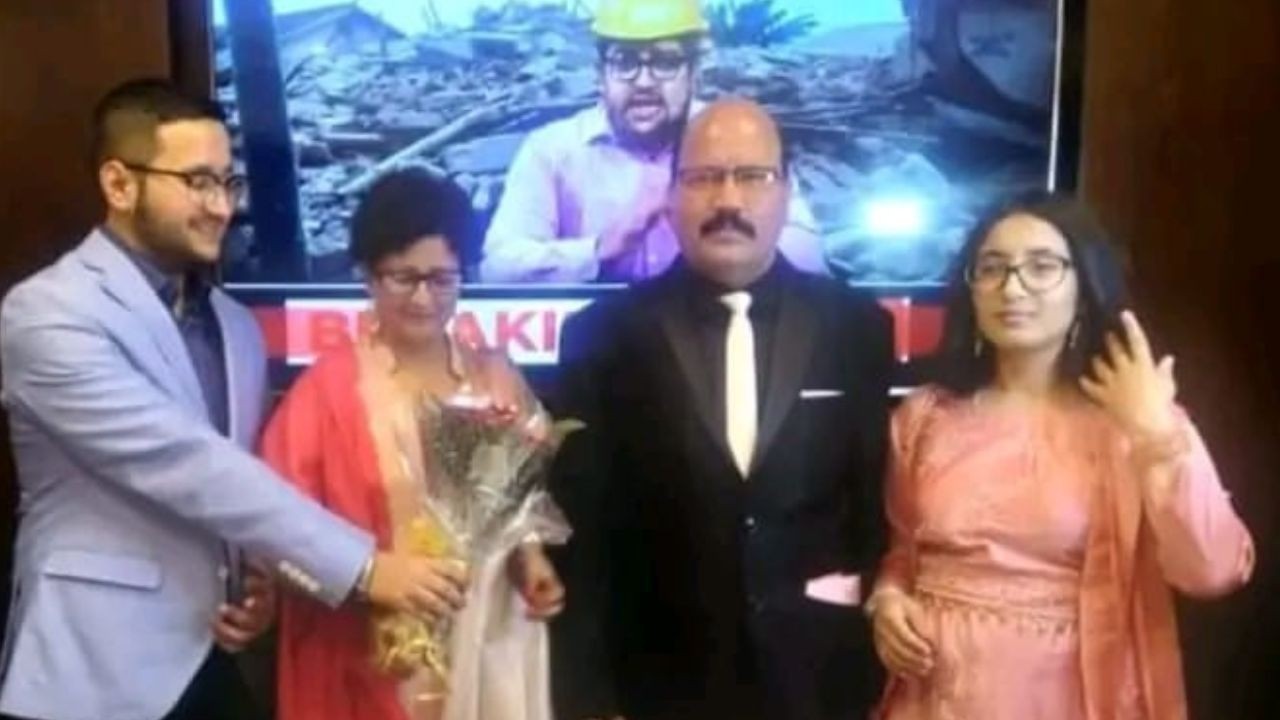 शराब का स्वाद कभी नहीं चखा, फिर भी लिख दी एक्साइज कानून की किताब