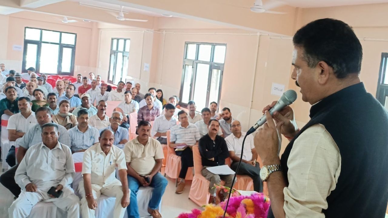 सुलह में पात्र लोगों तक पहुंचें जनकल्याणकारी योजनाओं का लाभ: संजय चौहान