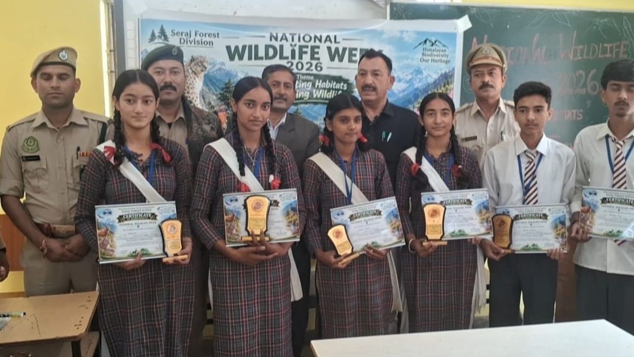वन्यजीव सप्ताह पर दियोहरी स्कूल में संरक्षण का संदेश, विद्यार्थियों ने लिया संकल्प