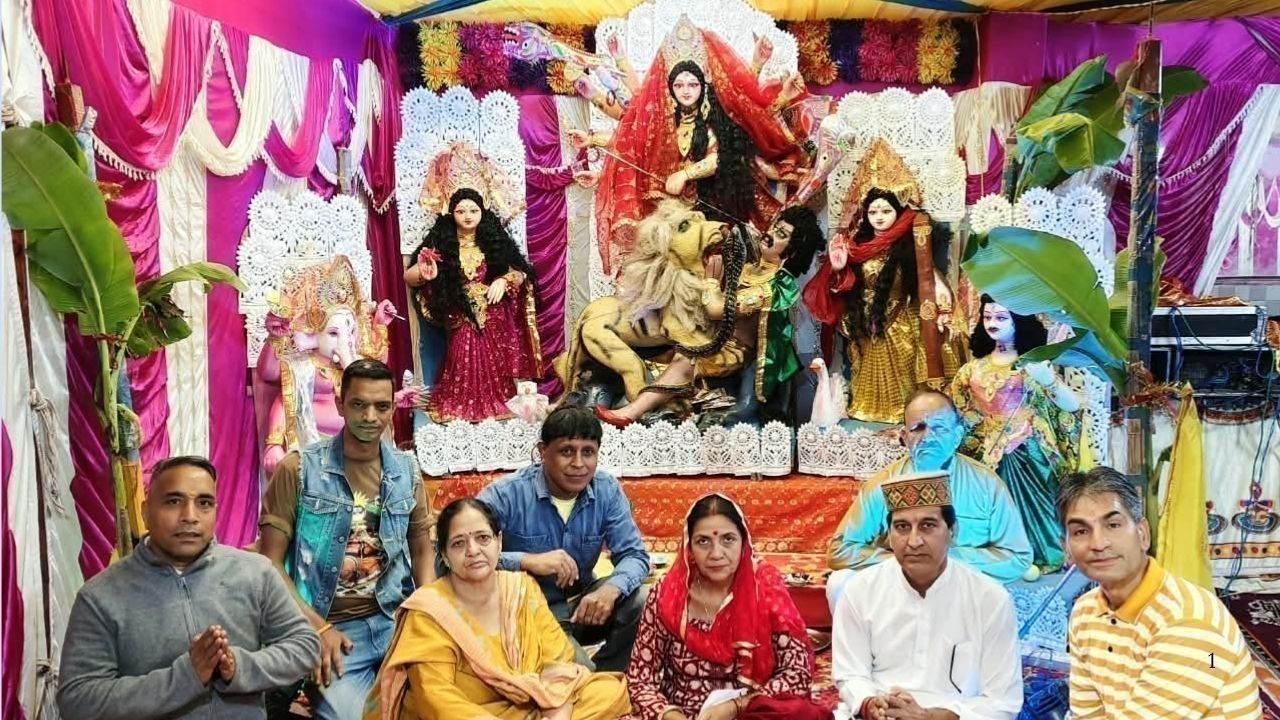जोगिंद्रनगर की साई मार्केट में मां दुर्गा पूजा शुरू, नौ दिनों तक होगी भजन संध्या