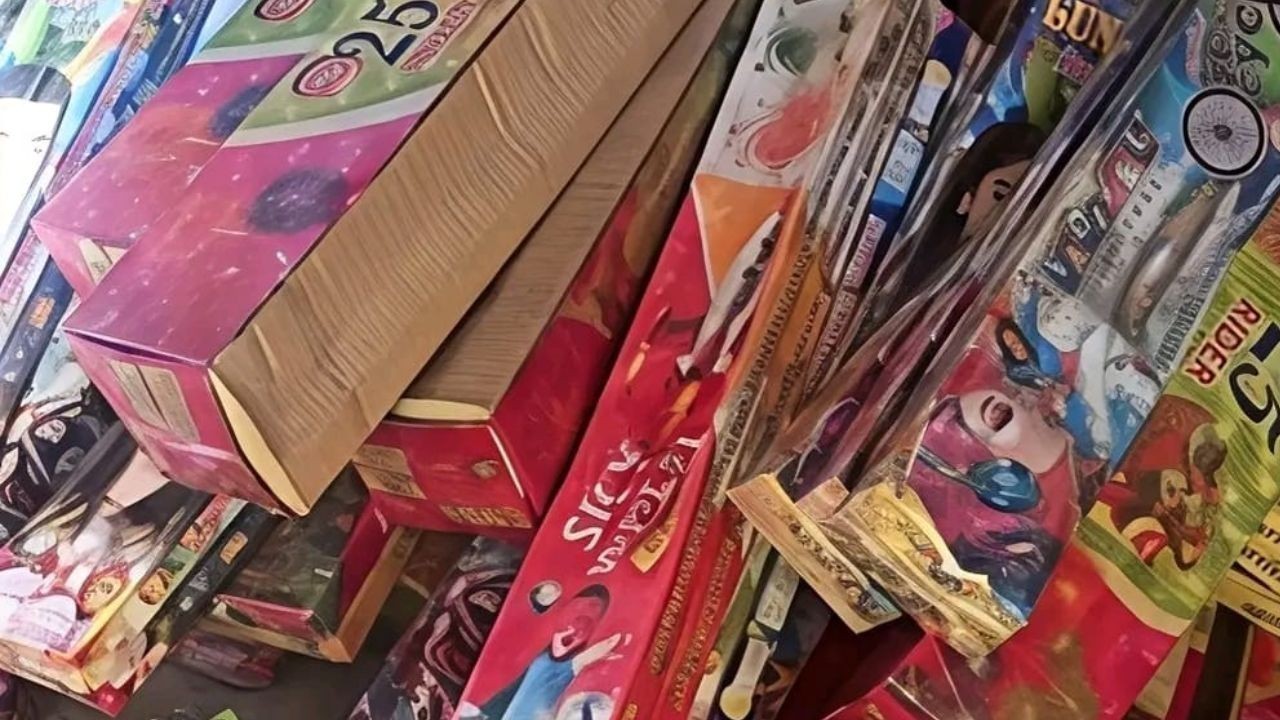 शिमला के बालूगंज में बिना लाइसेंस पटाखों का भंडारण, 200 बॉक्स जब्त